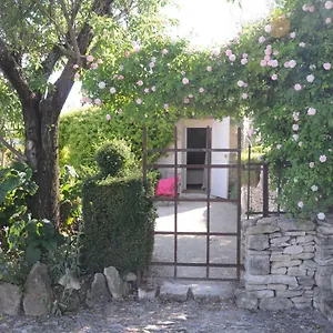 provenceguesthouse-lagacon.fr-provencehotel.com/